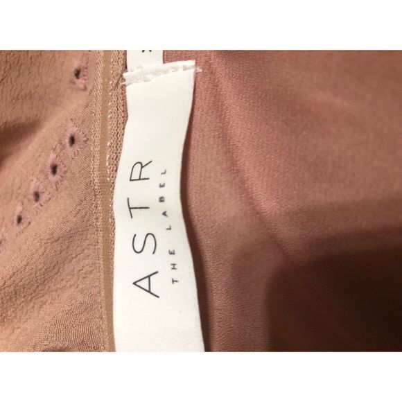 💛ASTR Mauve Embroidered Mini - Picture 6 of 6